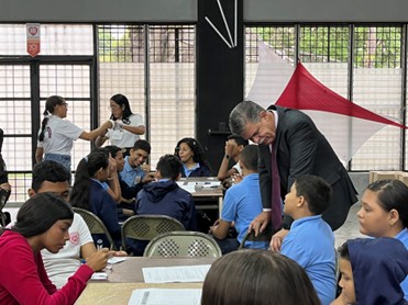 Comprometidos con las nuevas generaciones - Taller de finanzas y trading a estudiantes de bachillerato. Edición 2025