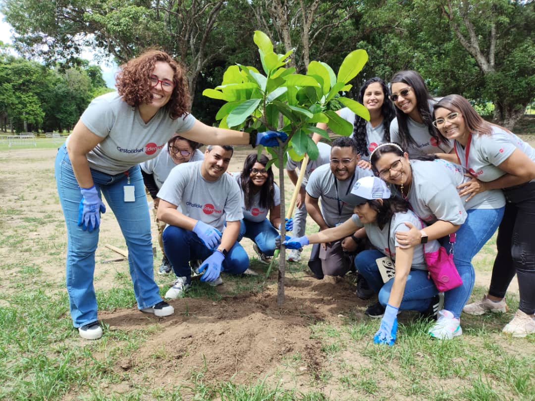 Nuestro compromiso con la sostenibilidad no sólo integra el cuidado del planeta, sino el progreso y las personas.