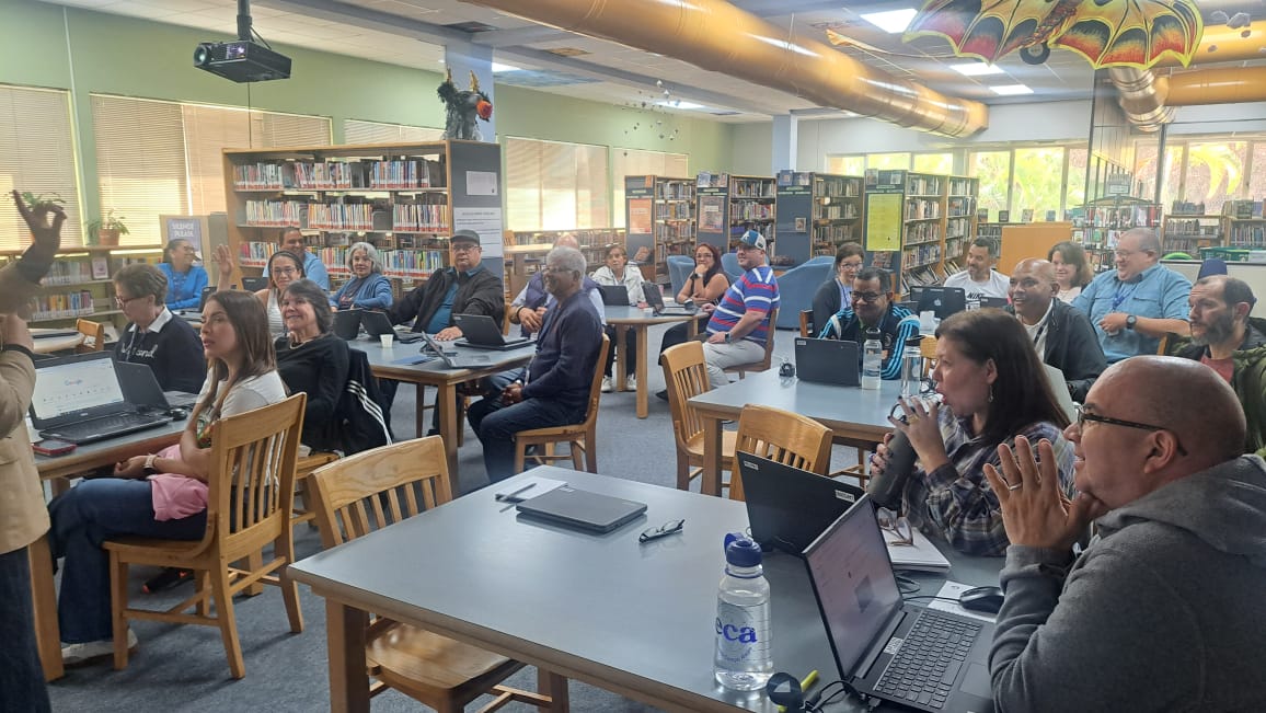 Sesión de desarrollo profesional con los empleados de las diferentes áreas de staff: Iniciación en la IA Generativa