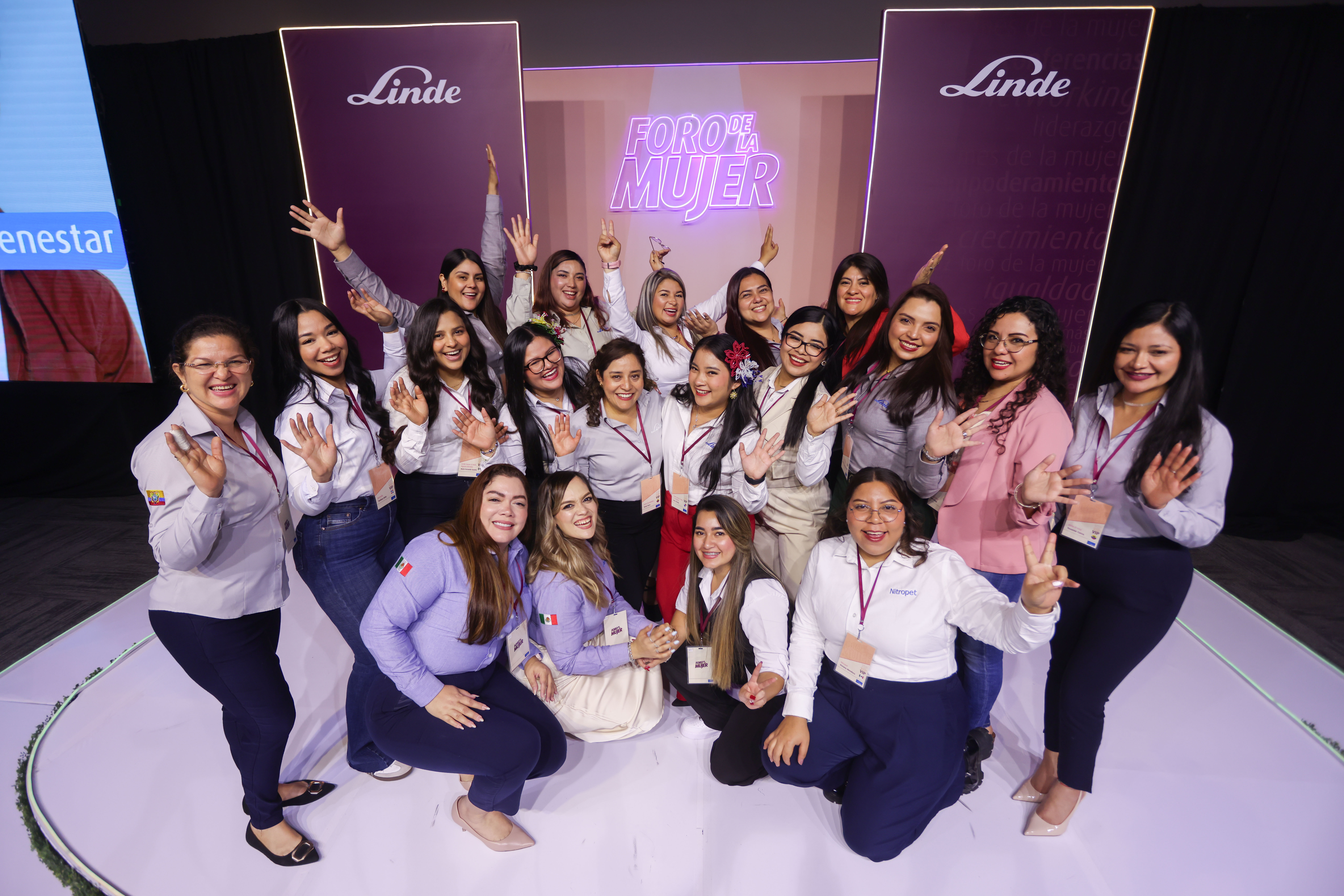 Las mujeres de Linde se reúnen cada año para inspirarse y fortalecer su desarrollo profesional en el Foro de la Mujer.